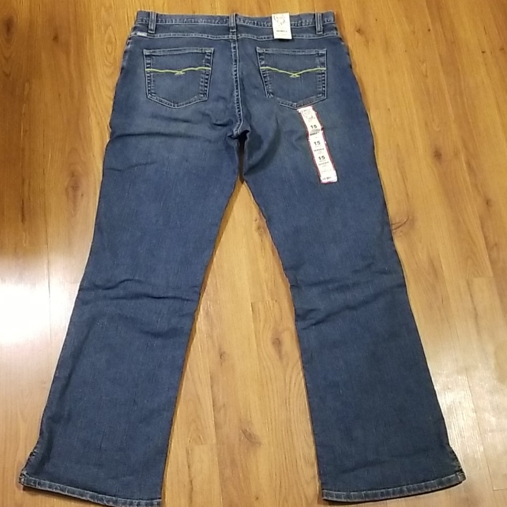 BRAND NEW CRUEL GIRL JEANS!!